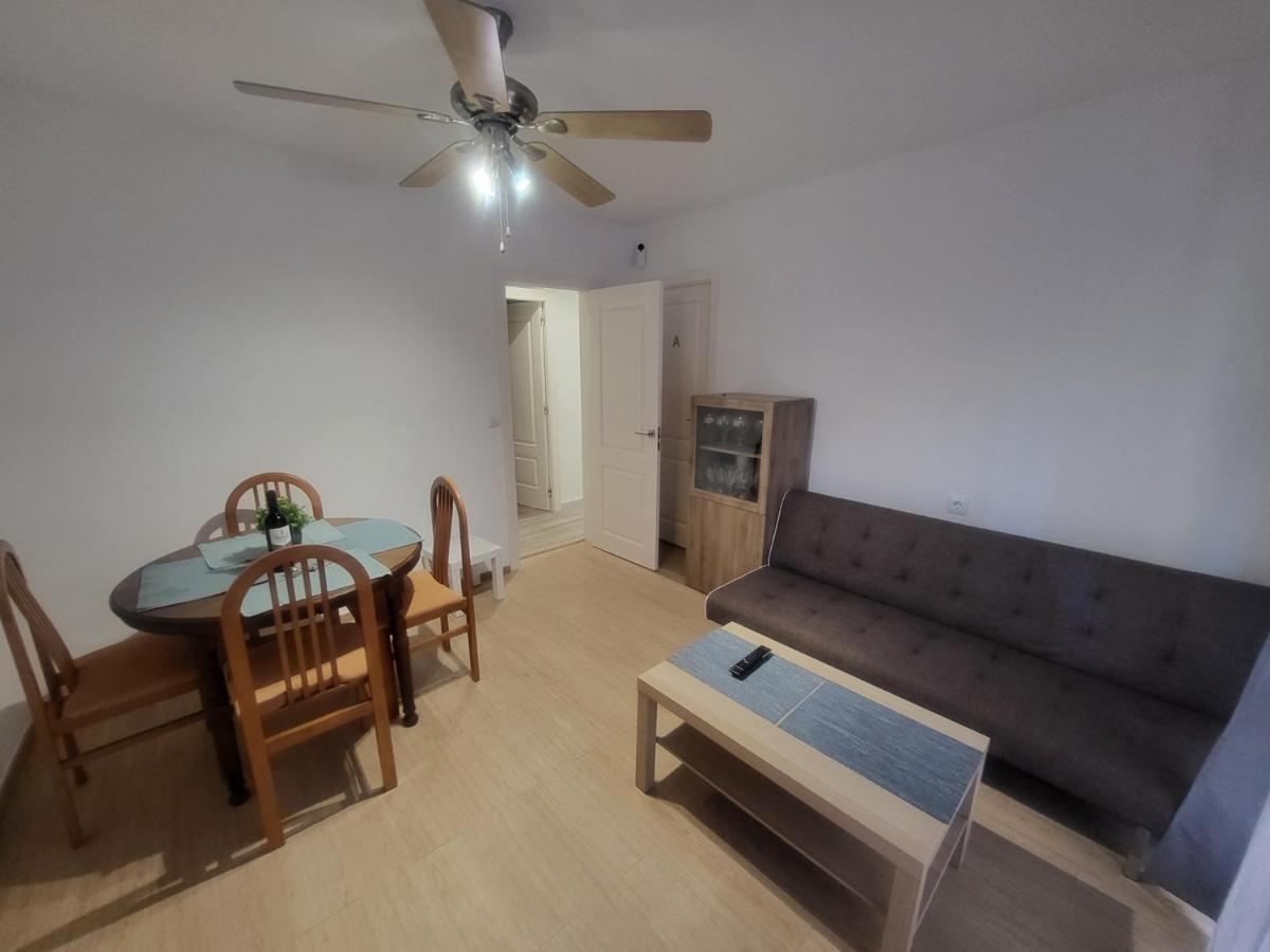 Habitaciones Con Bano Compartido En Bonito Apartamento En Badalona Kültér fotó